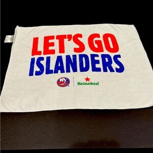 NHL: New York Islanders : Let's Go Islanders Towel Set of (2) Two new never used